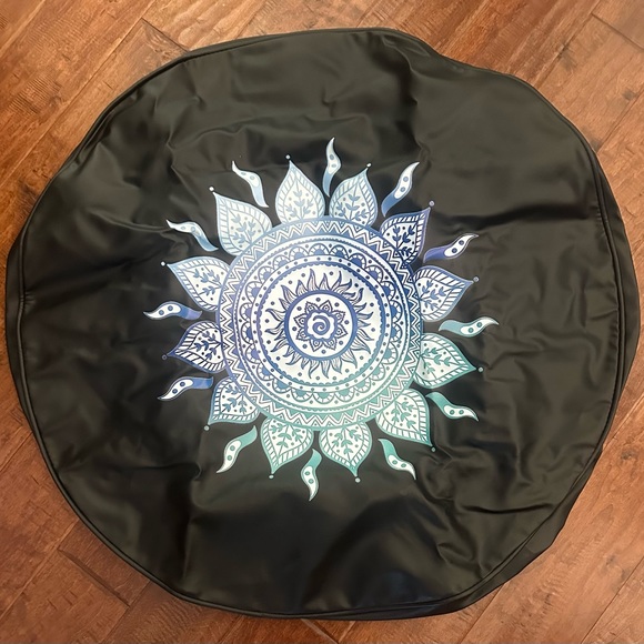 American Unlimited Spare Tire Cover Multiple Blue Green Flower Adventure Fun - Picture 1 of 2